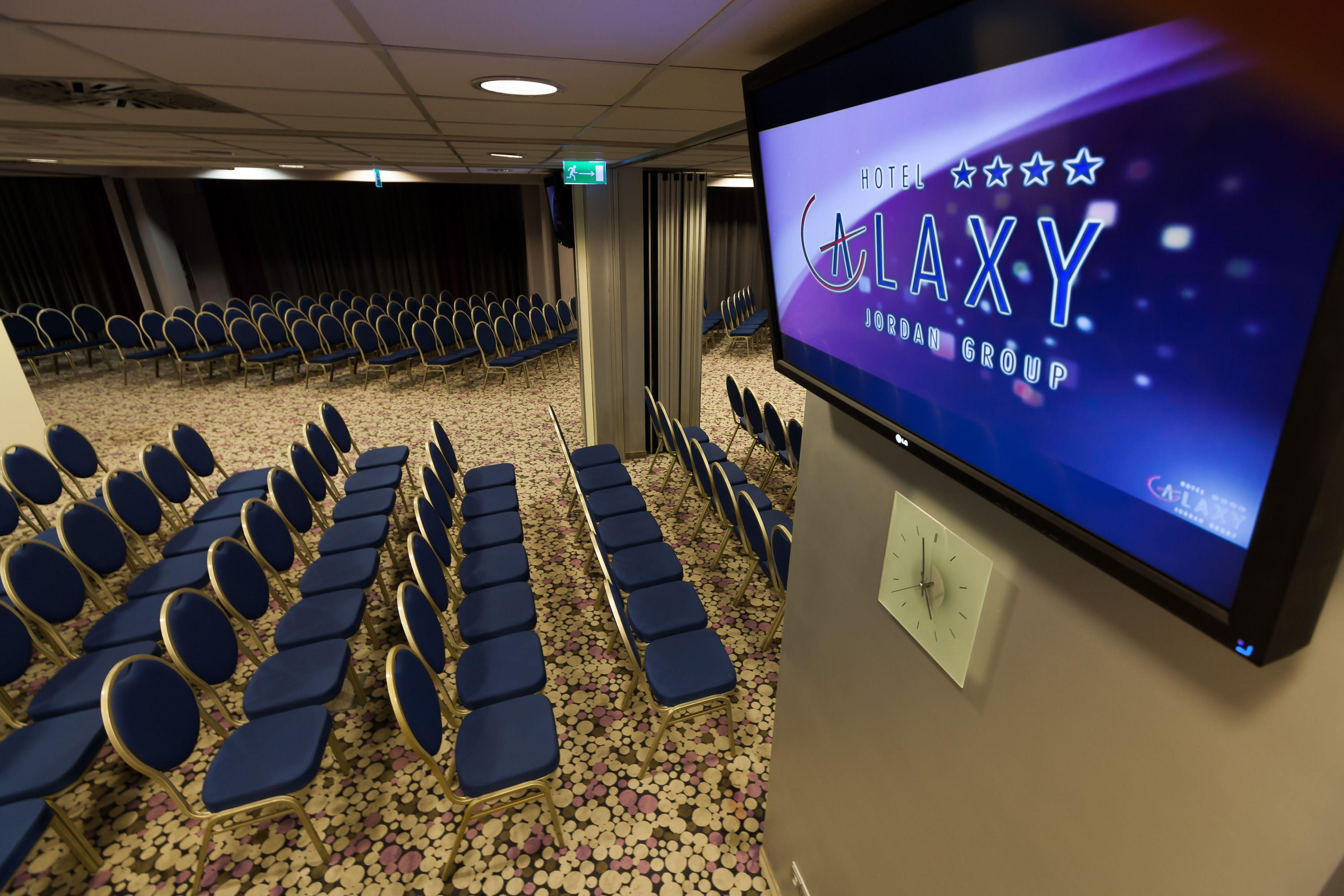 Galaxy Hotel — Fotos 1
